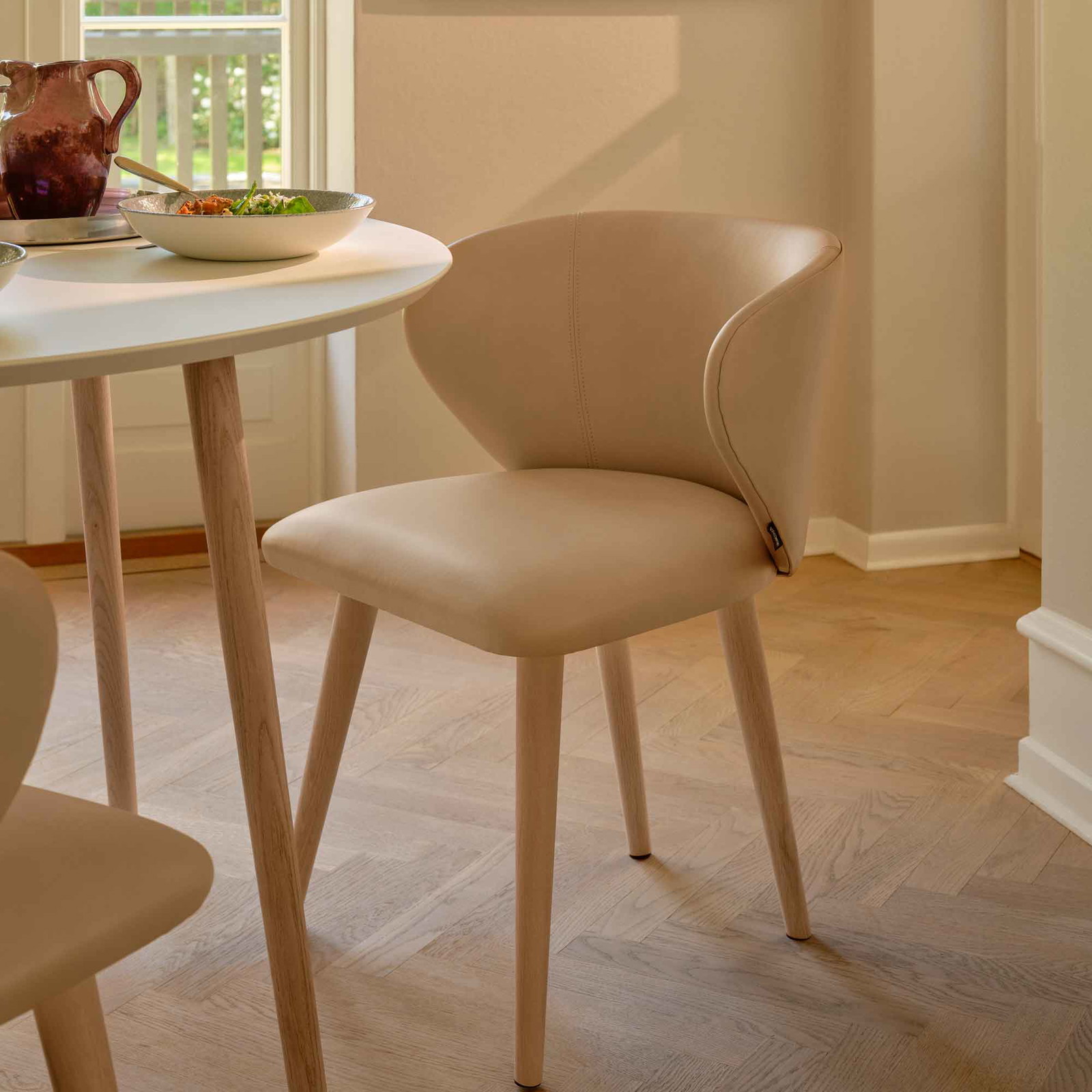 große lampenschirme für stehlampen OUTON Beige Lampenschirm Schwarze Aufbewahrungsboxen im Preisvergleich