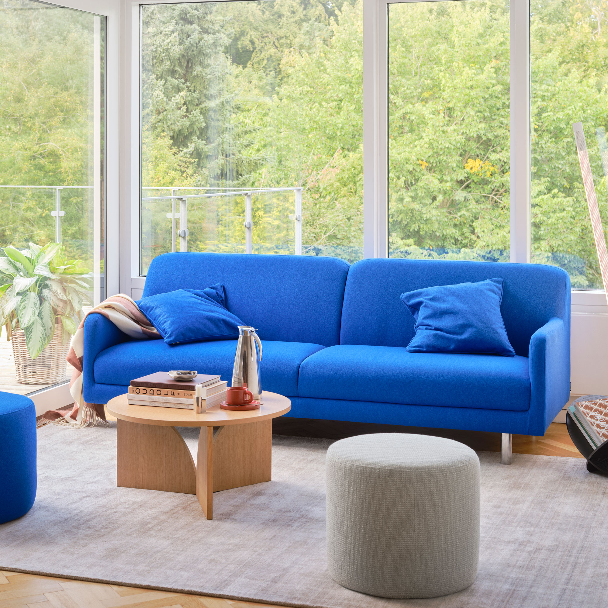 Landon Blau Mark Cobalt Blue SOFACOMPANY