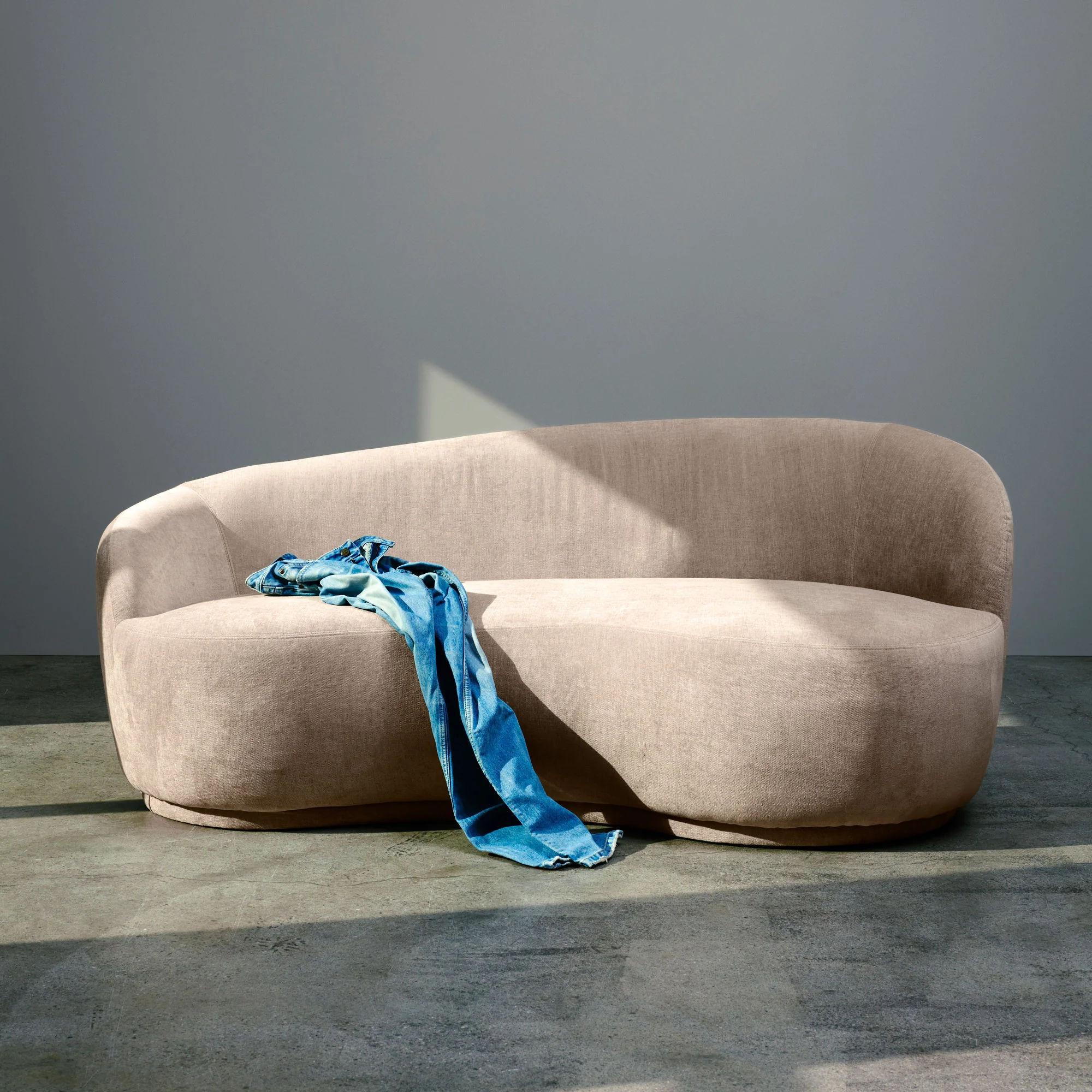 Rose, 2,5er Sofa rechts - Danny Cream (#406876)